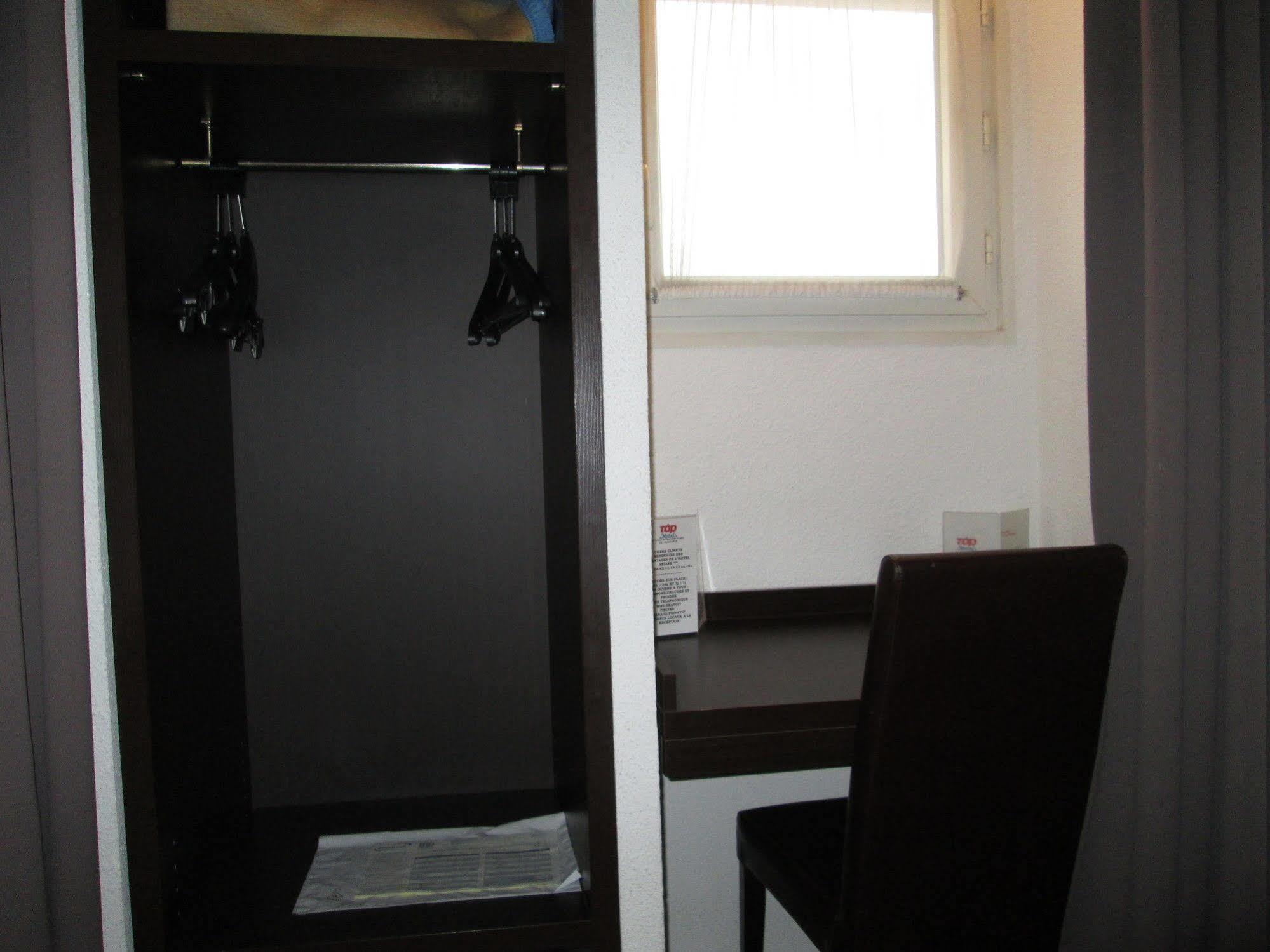 Top Motel Istres Exterior foto