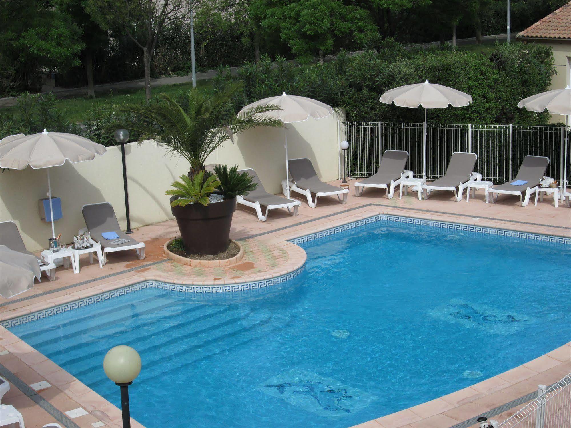 Top Motel Istres Exterior foto